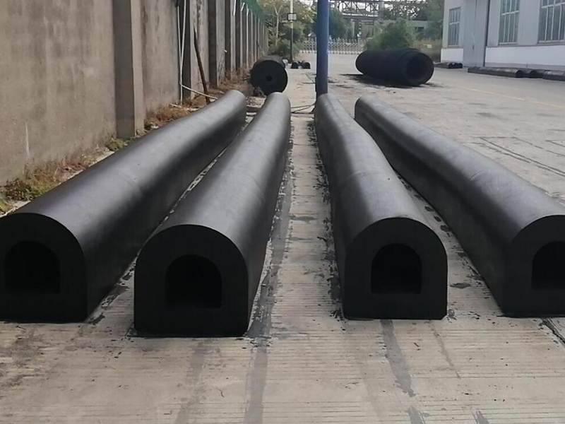 Explorando soluciones de seguridad marítima: Defensa de caucho tipo cuadrado, Defensa marina de UHMWPE y Defensa de caucho tipo DO por Tonly Explorando soluciones de seguridad marítima: Defensa de caucho tipo cuadrado, Defensa marina de UHMWPE y Defensa de caucho tipo DO por Tonly